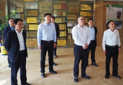 中糧資本副總經理蹇俠一行蒞臨仙客來公司調研，聚焦電子計算機與電子技術信息服務